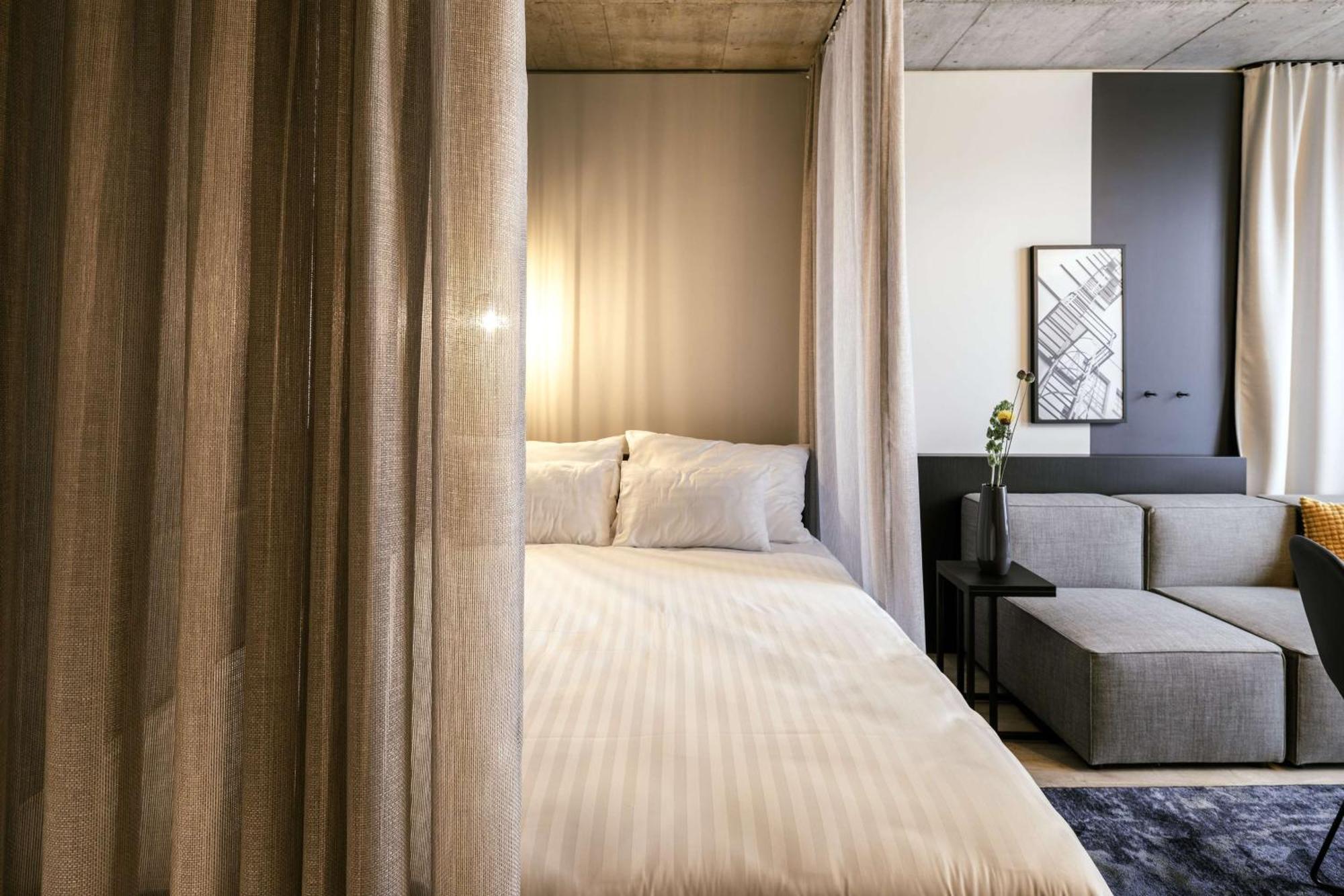 Appart hôtel Adina Serviced 4*