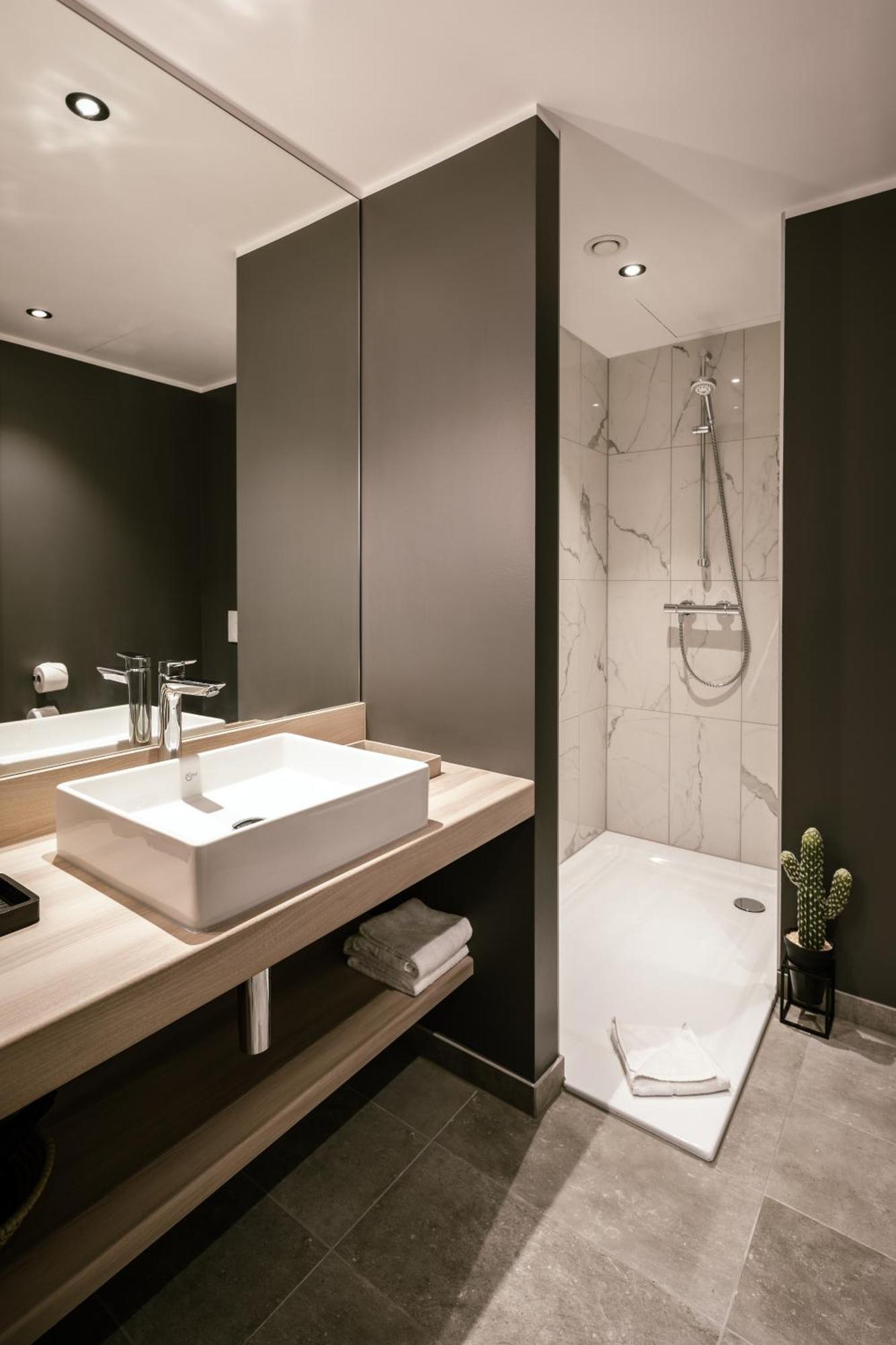Hotel de apartamente Adina Serviced